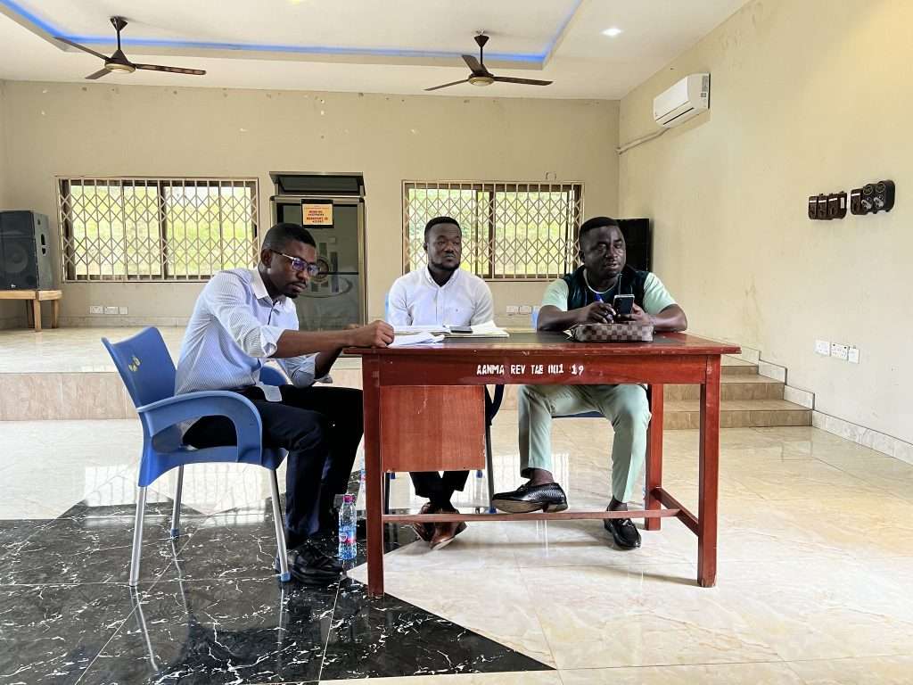 Agogo-Hwidiem Areal Council Meeting.