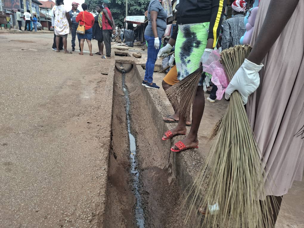 e03fca0e-bd78-4f6b-9620-6dad8c6125af